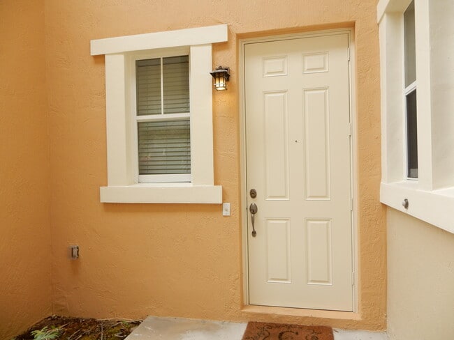 Building Photo - 669 Pacific Grove Dr