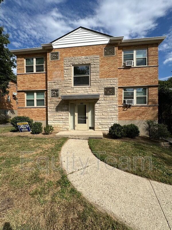 Building Photo - 6086 Dryden Ave