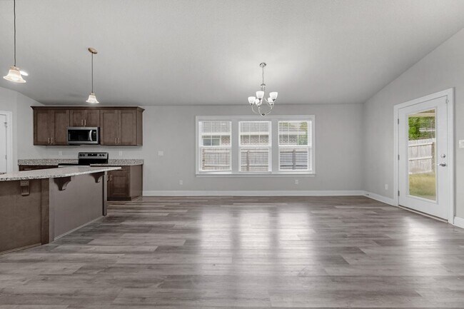 Foto del edificio - 7424 Gordon Evans Rd