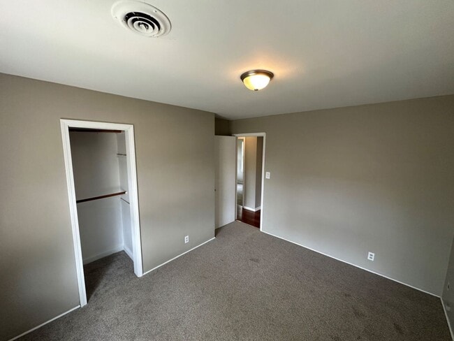 Foto del edificio - 5302 N 47th St