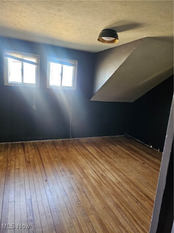 Foto del edificio - 110 E 220th St