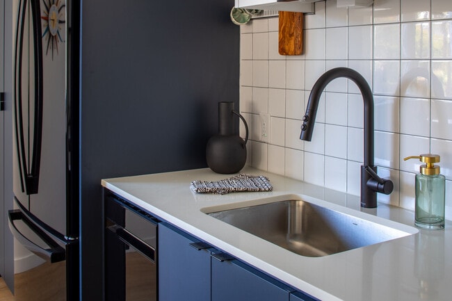 The Frankie apartments — community photo - Geolo Capital
