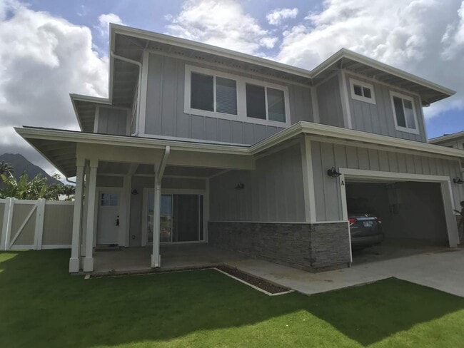 Foto del edificio - Waikalua Bayside Newer Community! 3 Bed 3.5 Bath home Ocean/mountain views.
