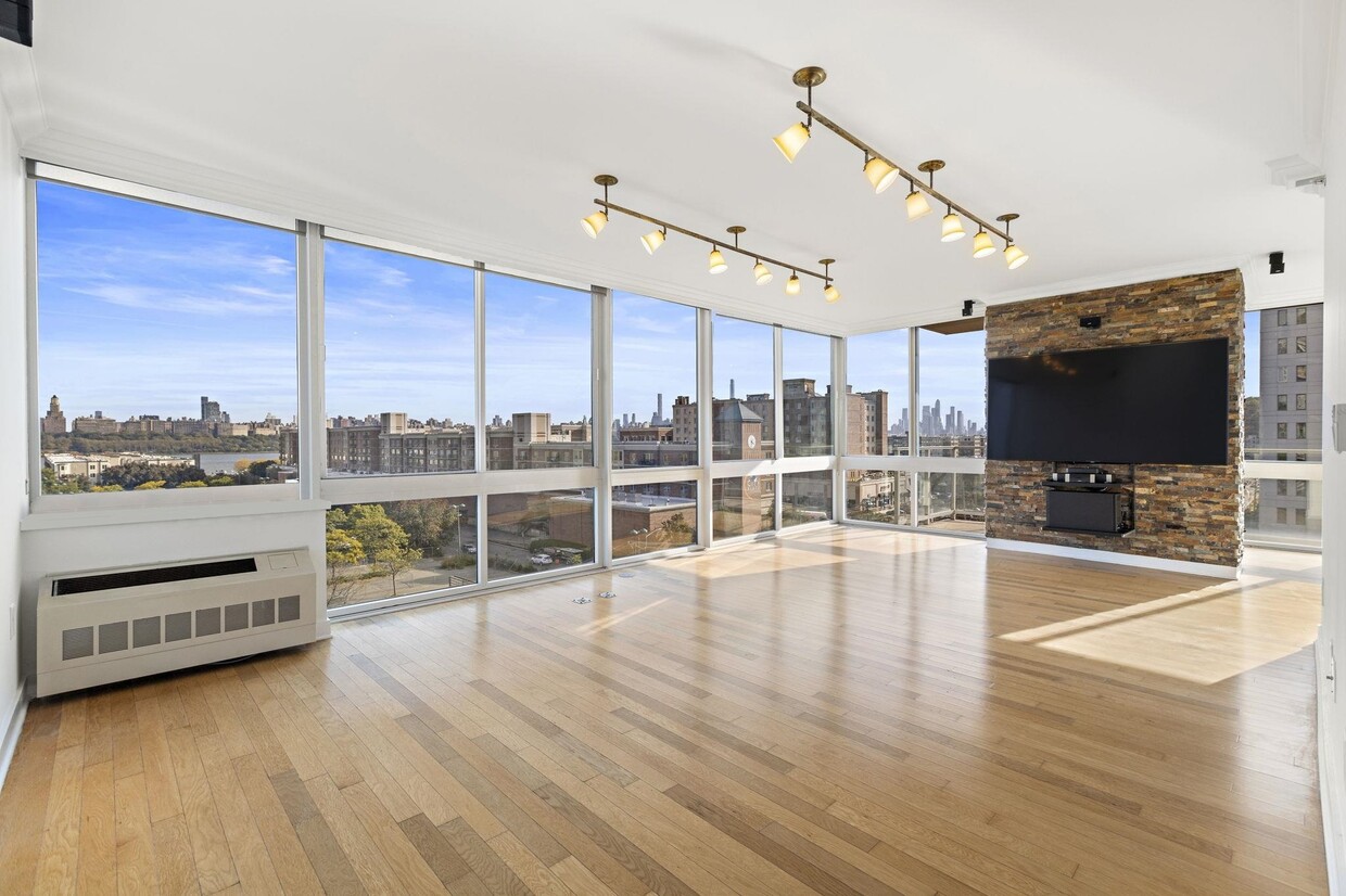 Foto principal - 818 Hudson Park