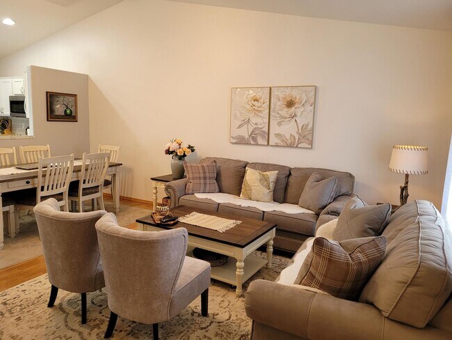 Foto del edificio - Pet Friendly Tranquil Oasis!