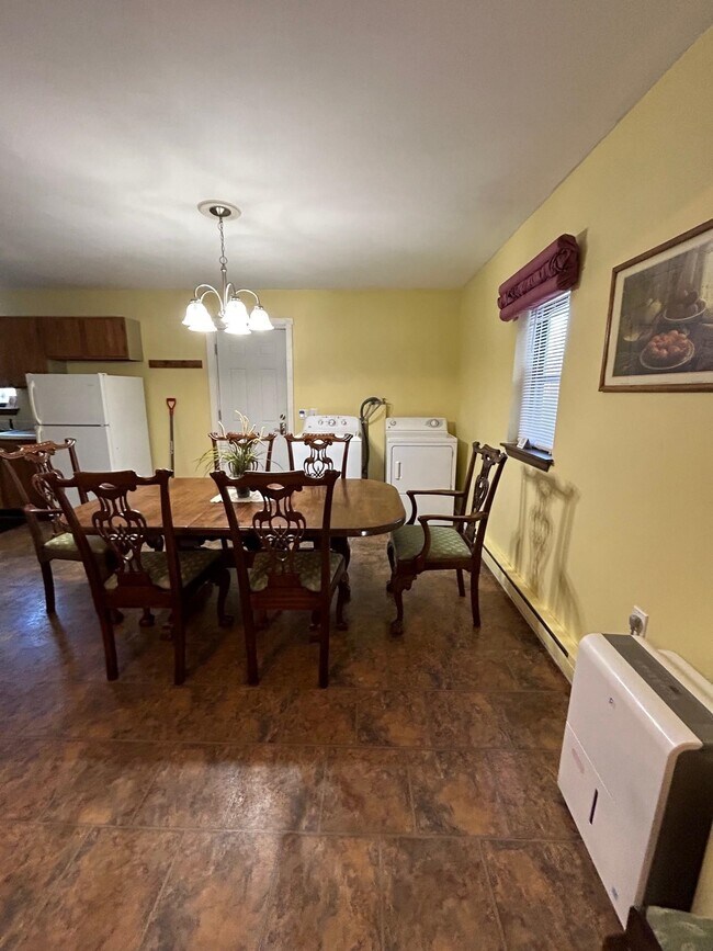 Foto del edificio - 1070 Anderson Ln