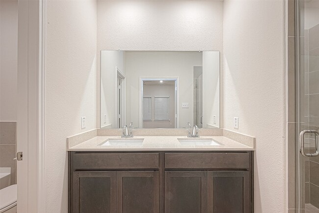 Building Photo - 8014 Fijian Cypress Dr