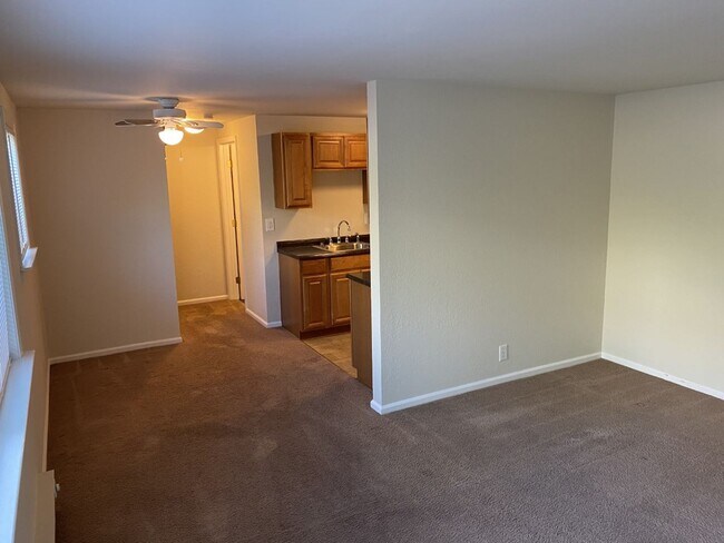 Foto del edificio - Adorable 1 Bedroom, 1 Bath Unit