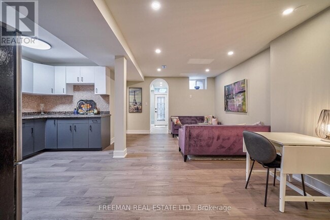 Building Photo - 351 Windermere Ave