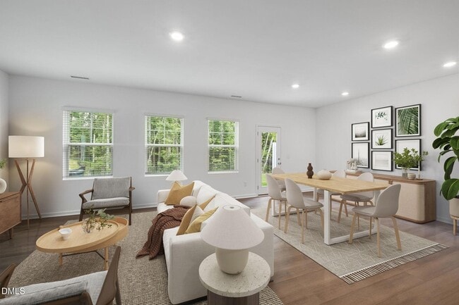 Foto del edificio - 421 Deep Oak Dr