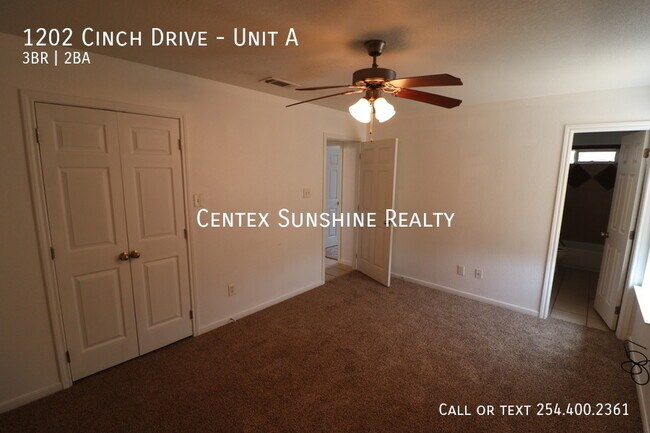 Building Photo - 1202 A Cinch For Lease