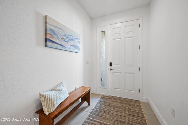 Foto del edificio - 8194 Loren Cove Dr