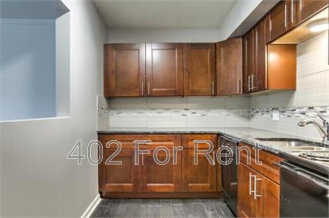 Building Photo - 1410/1412 North 45th Street - 4