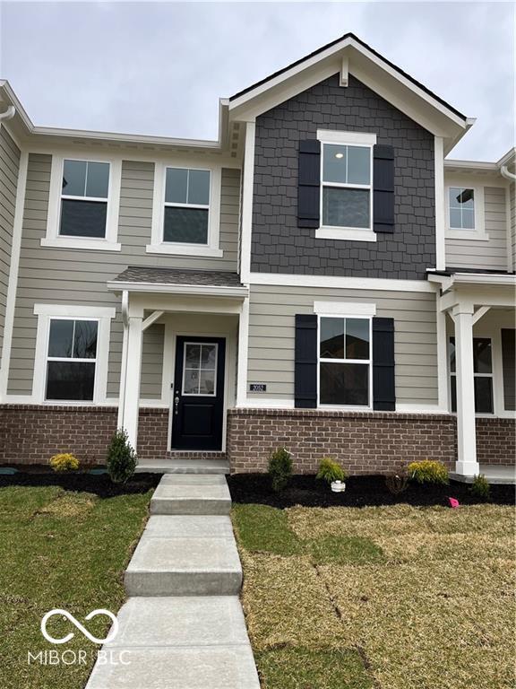 Foto del edificio - 2052 Rowena Ln