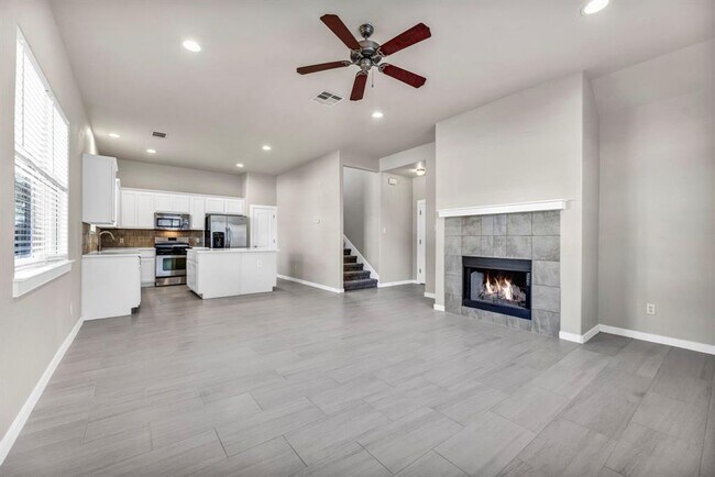 Foto del edificio - 1711 E 16th St