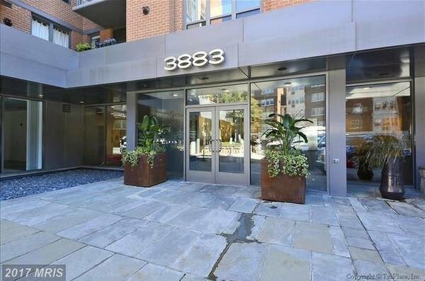 Foto del edificio - 3883 Connecticut Ave NW