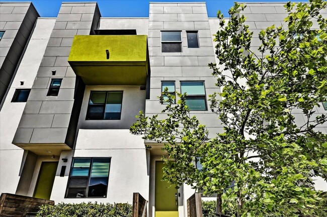 Building Photo - 1513 Wood St