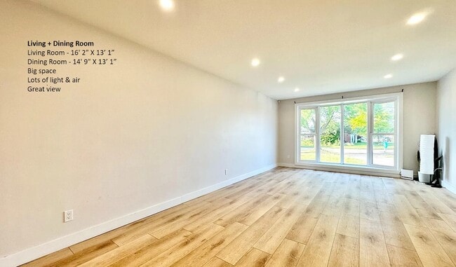 Building Photo - 61 Eastbury Dr