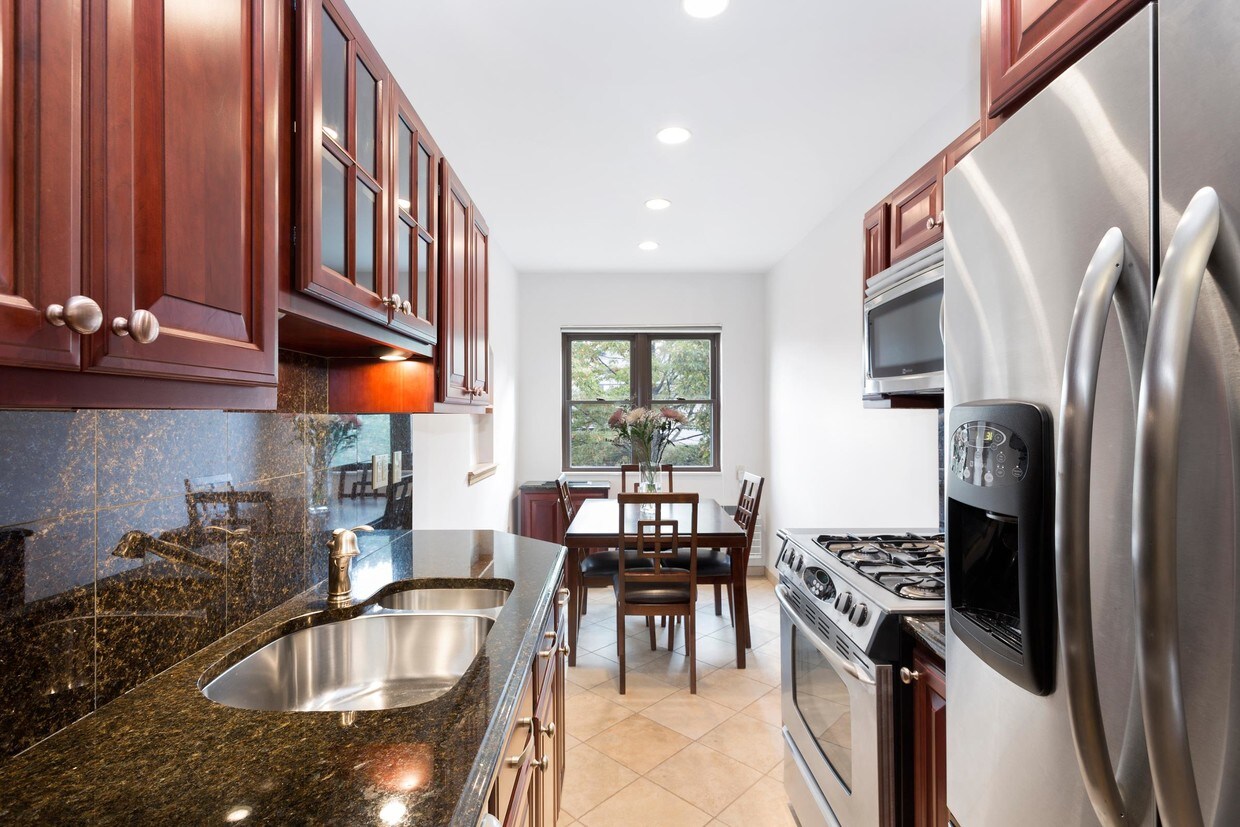 Foto principal - 20-59 26th Street