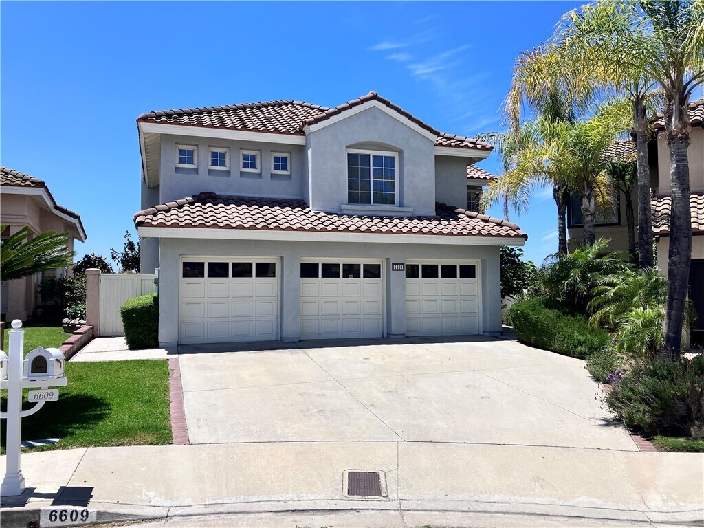 Primary Photo - 6609 E Pinnacle Pointe