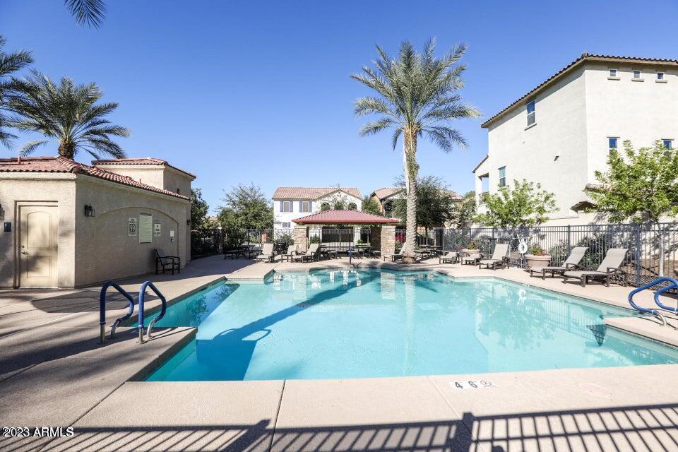 Foto principal - 4258 E Pony Ln