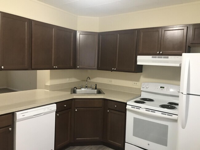 Building Photo - 301 Hartzell Dr