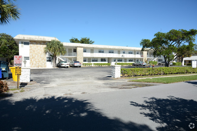 Foto principal - Sabal Palm Apartments