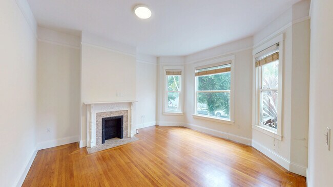 Foto del edificio - 1728 Waller St