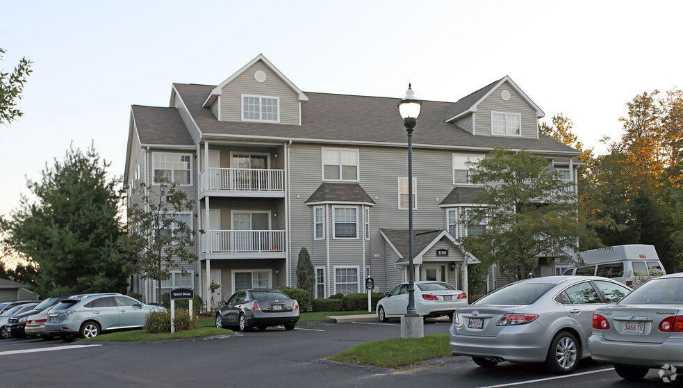 Essex Apartments Rentals - Peabody, MA | Apartments.com