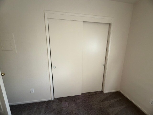 Foto del edificio - 49400 River Park Rd