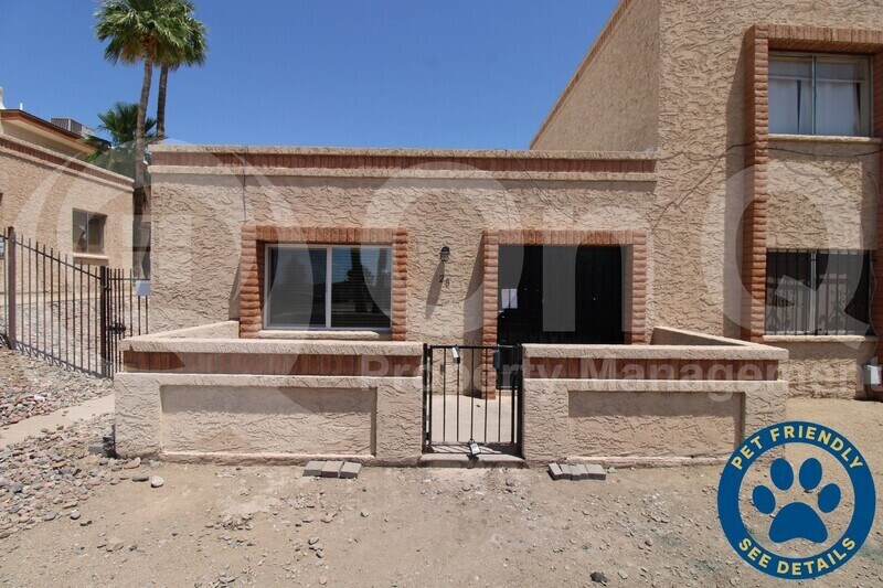 Primary Photo - 10411 N 11th Ave