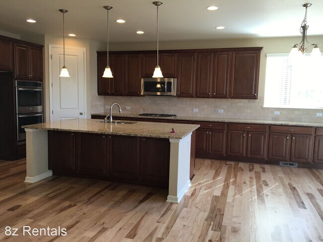 Building Photo - 5 br, 3 bath House - 5355 Retreat Circle