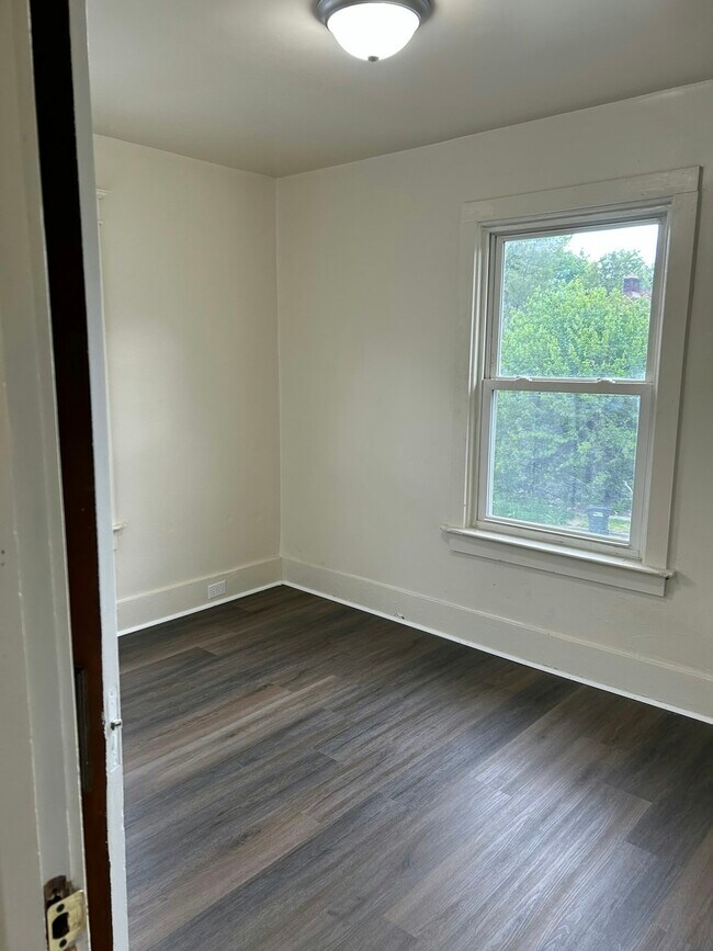 Foto del edificio - 844 St Agnes Ave
