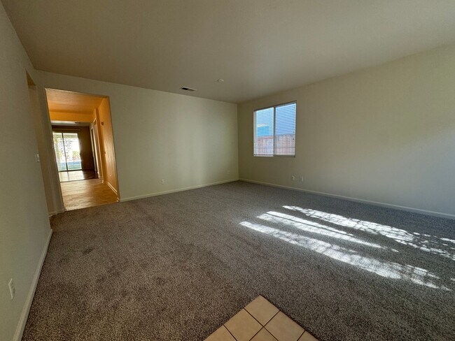 Foto del edificio - Available 9/1 Single level home in Lincoln...