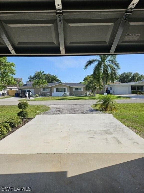 Building Photo - 925 Dean Way