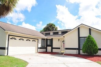 Building Photo - 1343 N Marcy Dr