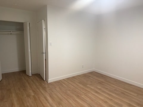 Building Photo - 1480-1480 Boundary Crescent