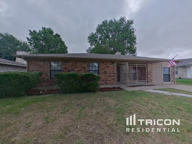 Building Photo - 7828 Texridge Dr