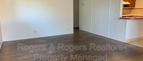 Foto del edificio - 3520 Brookdale Dr