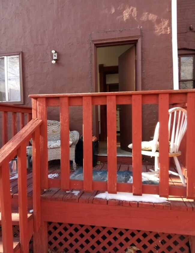 Private back deck - 1330 N Downing St