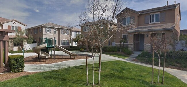 Foto del edificio - 3 Bedroom / 2.5 Bathroom Moreno Valley Home