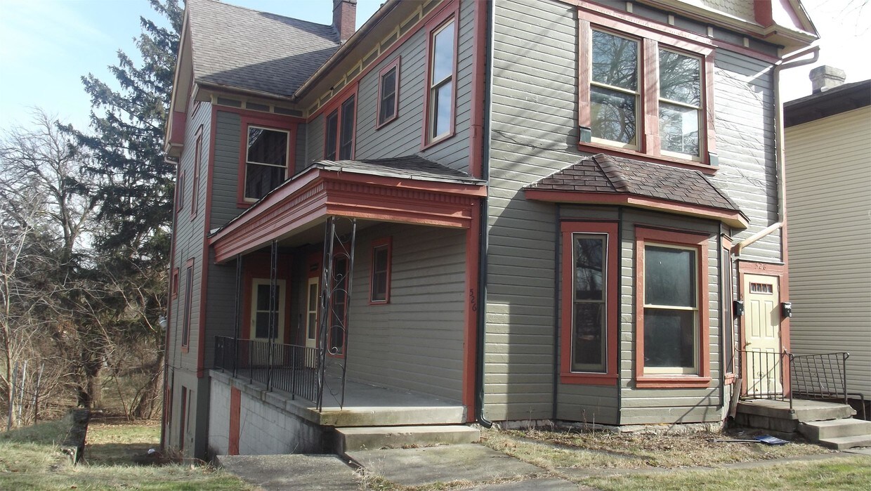 Foto principal - 526 S Fountain Ave