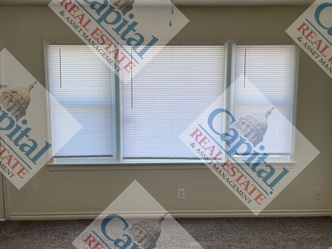 Foto del edificio - Home Sweet Home- Move In Special!!!!