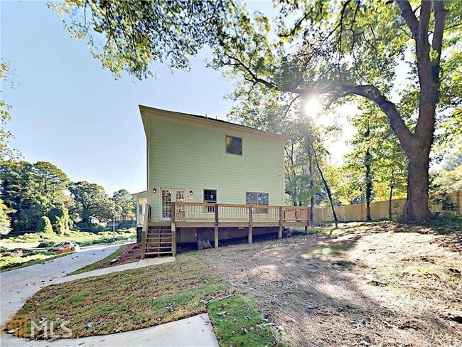 Building Photo - 3483 Conley St