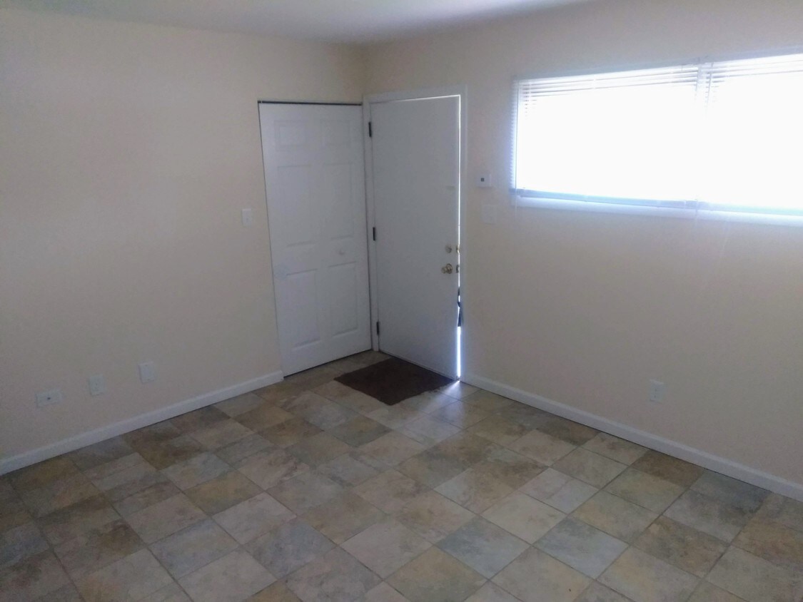 2552 Apollo Ct, Owensboro, KY 42301 Apartments in Owensboro, KY