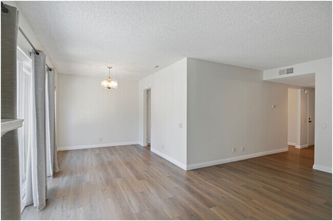 Foto del edificio - Sunny Ridge 3 Bedroom Home!