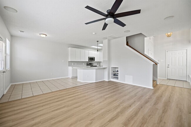 Foto del edificio - 235 W Stedhill Loop