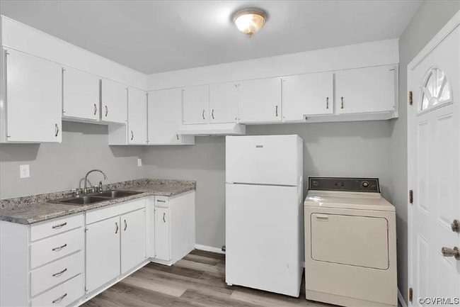 Building Photo - 1338 Drewry St