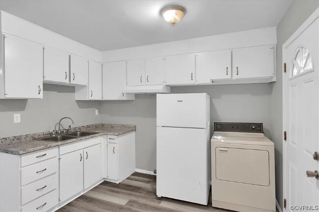 Foto del edificio - 1338 Drewry St