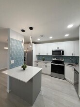 Building Photo - 2041 NW 81st Ave